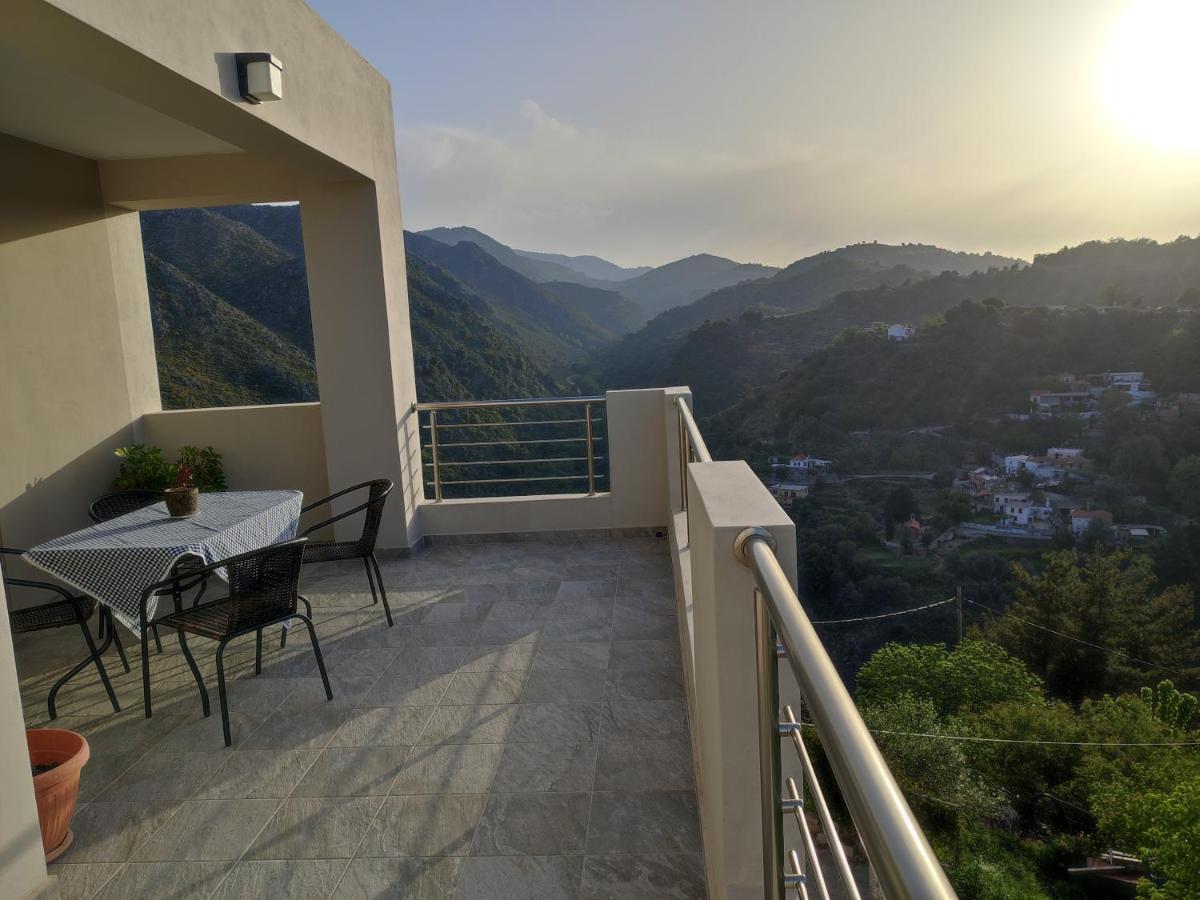Lákkoi Villa Lakki'S Ori מראה חיצוני תמונה
